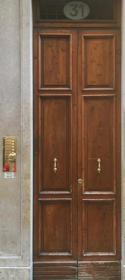 A Due Passi Da Giulietta-Casa Montecchi Verona Exterior photo